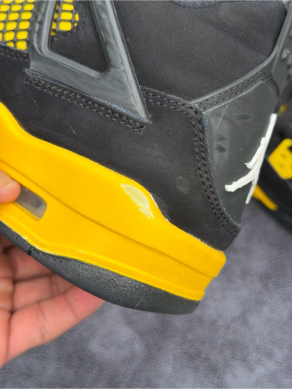 Size 6.5Y Air Jordan 4 Retro Thunder Black/Yellow - Picture 11 of 14